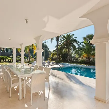 Villa 6 Bedrooms Luxury Camilla *