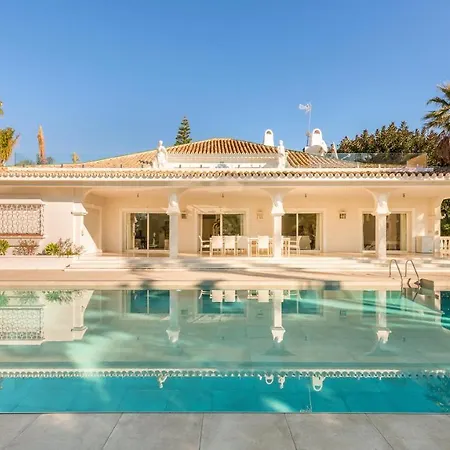 6 Bedrooms Luxury Camilla * Marbella